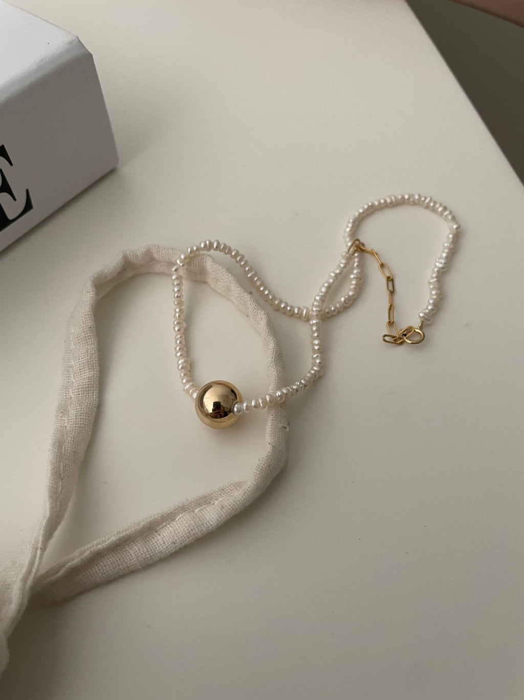Freshwater Pearl Bracelet with 14K Gold-Filled Detail